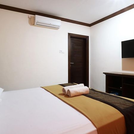 Pondok 3 Mertha Kuta Lombok Exterior foto