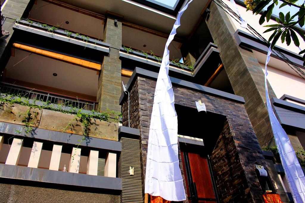 Pondok 3 Mertha Kuta Lombok Exterior foto
