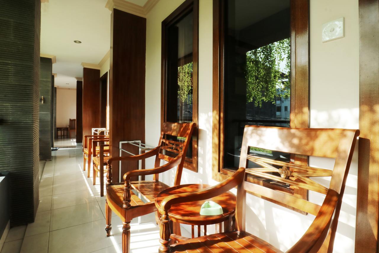 Pondok 3 Mertha Kuta Lombok Exterior foto