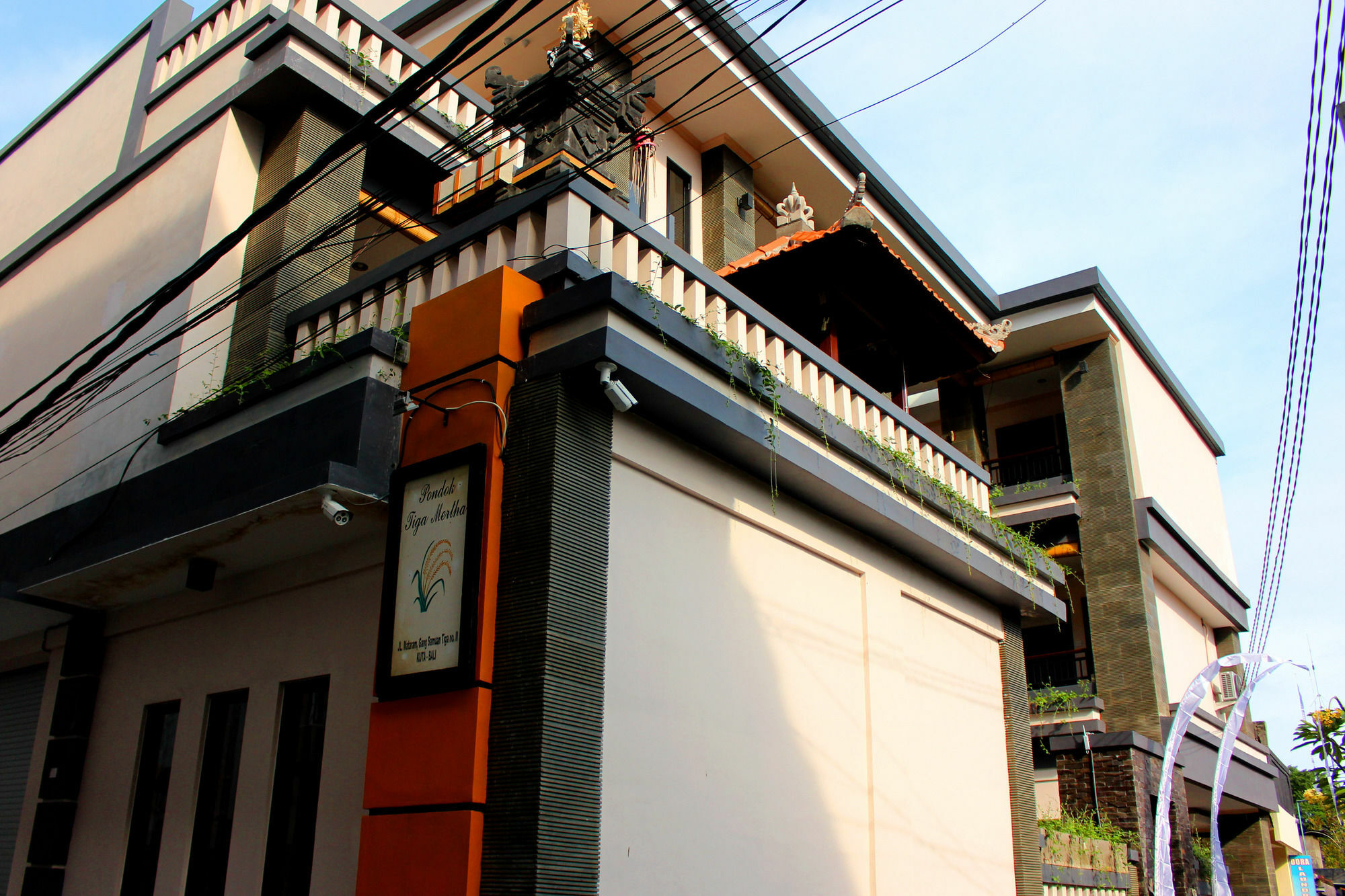 Pondok 3 Mertha Kuta Lombok Exterior foto